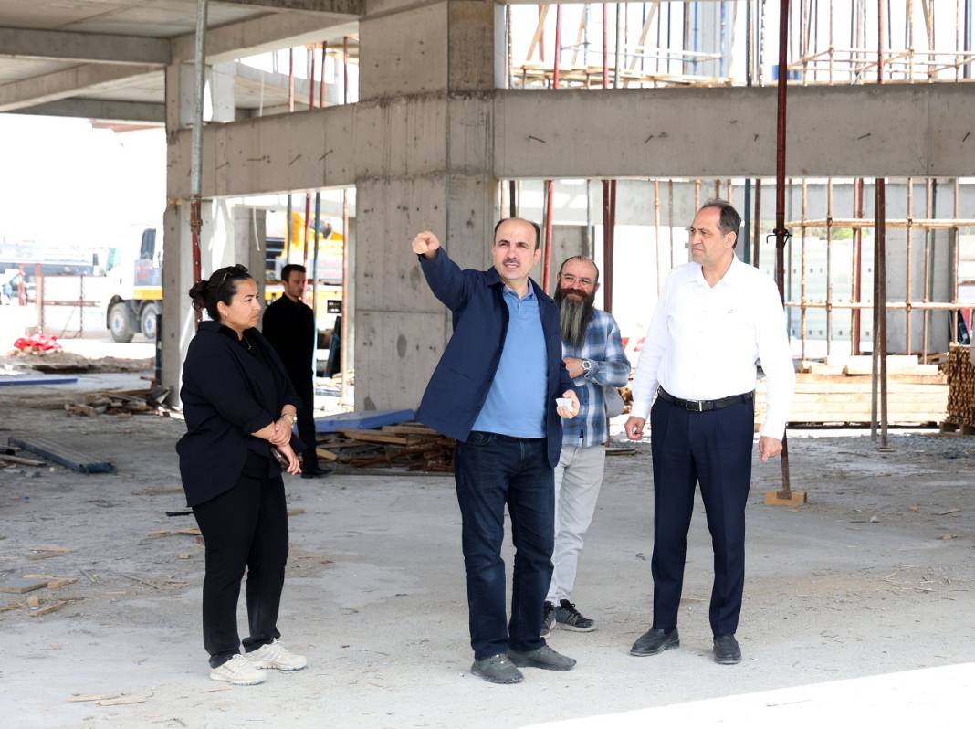 Türbe arkasında hummalı çalışma! İşte kare kare Mevlevi Dergahı'nda son durum 4